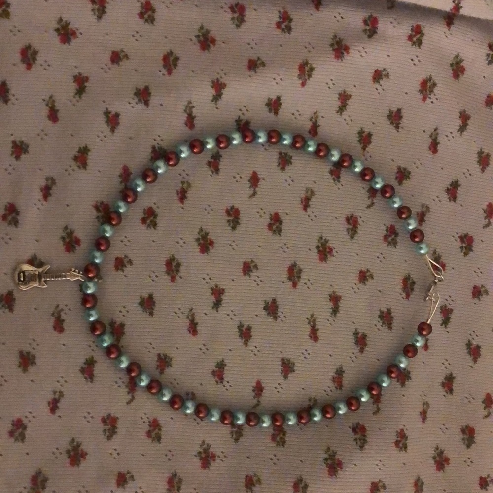 Handmade necklace - Picture 3 of 3